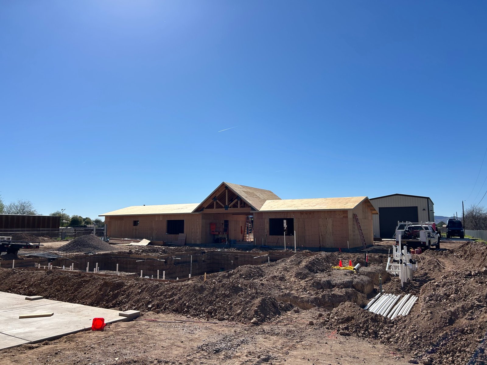 HDZ Carpentry LLC